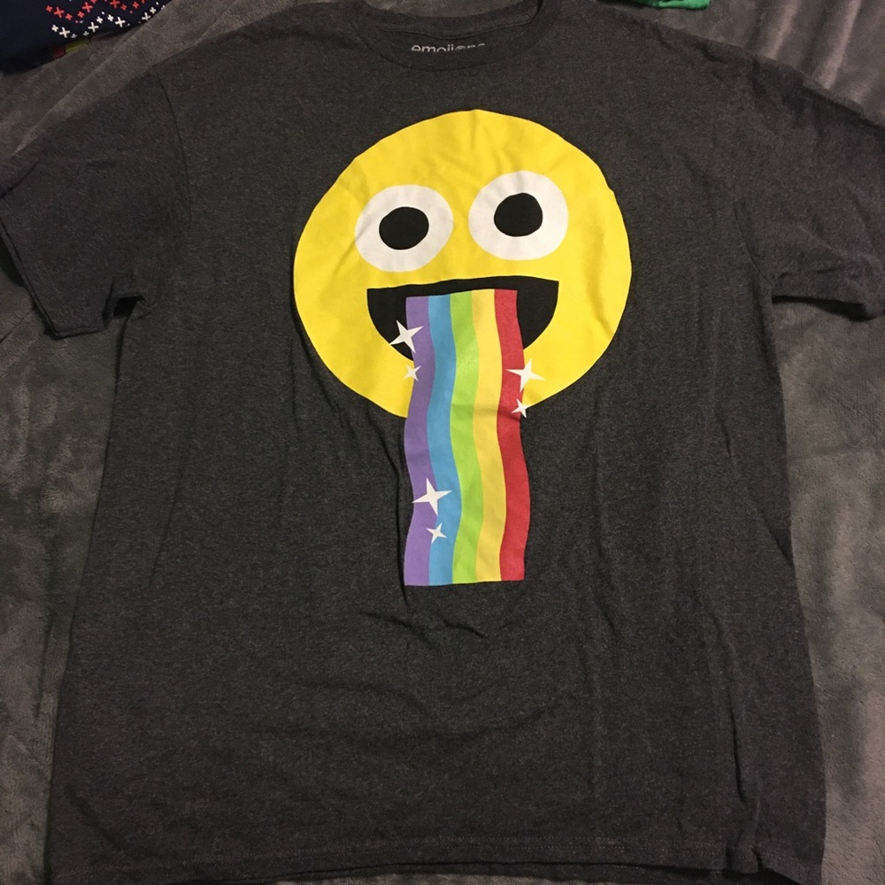 Men’s rainbow puking emoji shirt